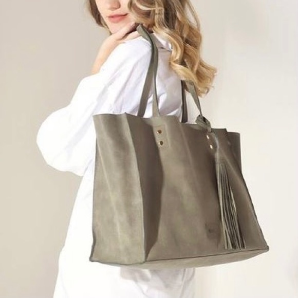 Genuine Leather Purse - Picture 7 of 7